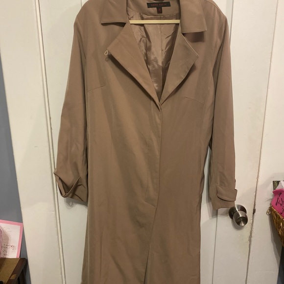 Coat - Picture 2 of 2